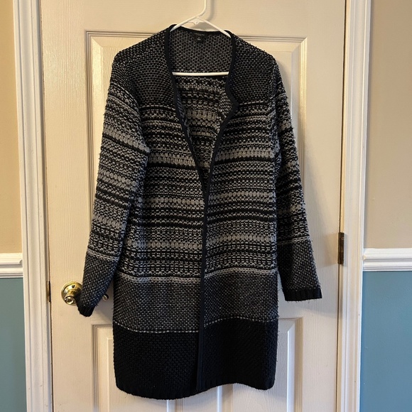 Ann Taylor gray and black duster length sweater, size XL - Picture 1 of 7